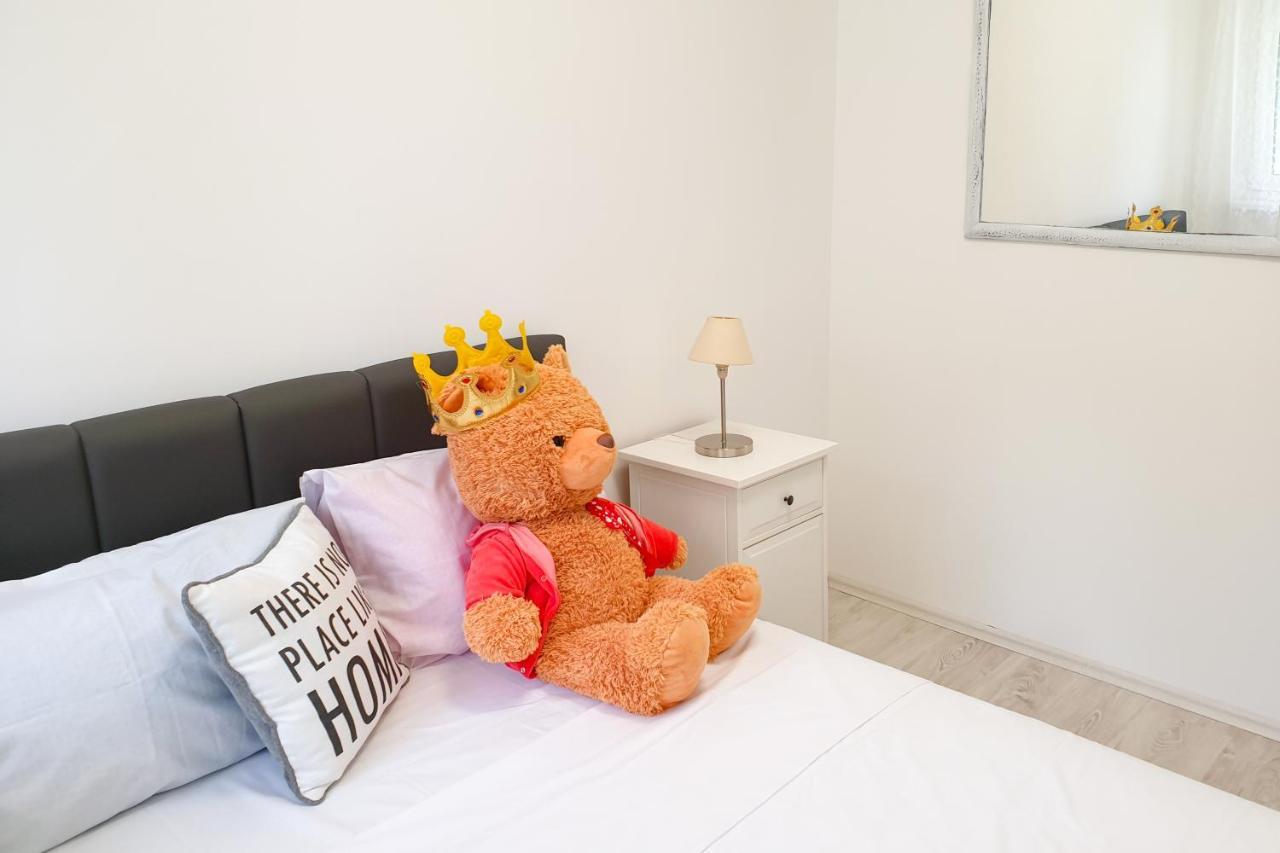 Apartment Iskra Beograd Bagian luar foto