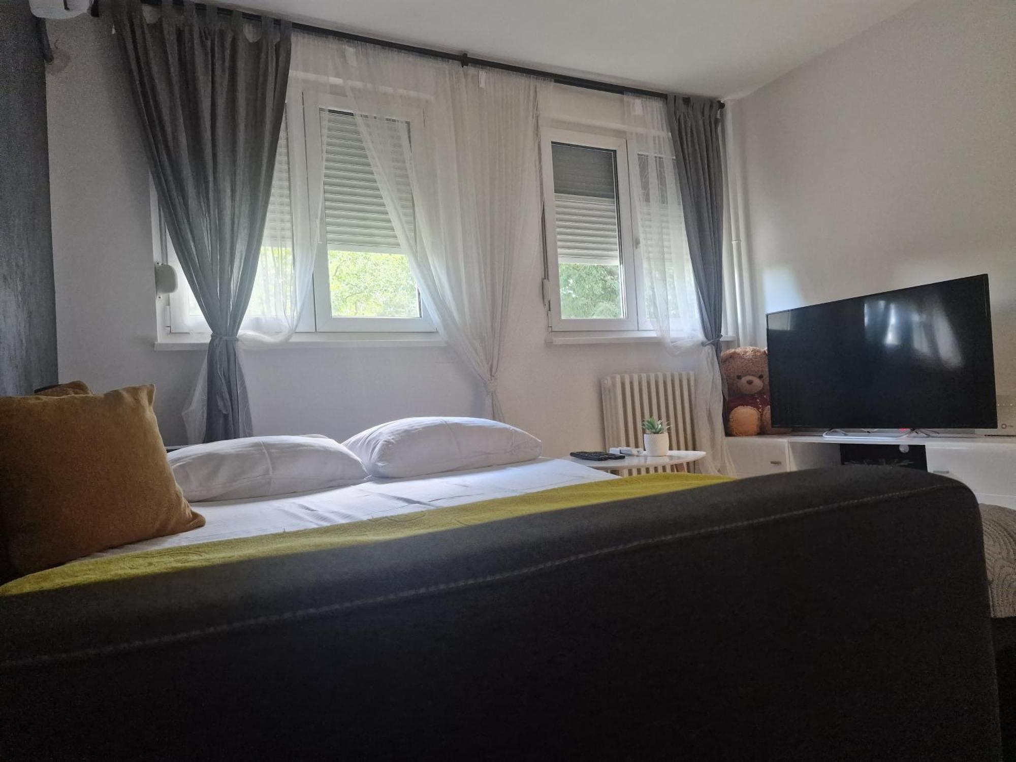 Apartment Iskra Beograd Bagian luar foto
