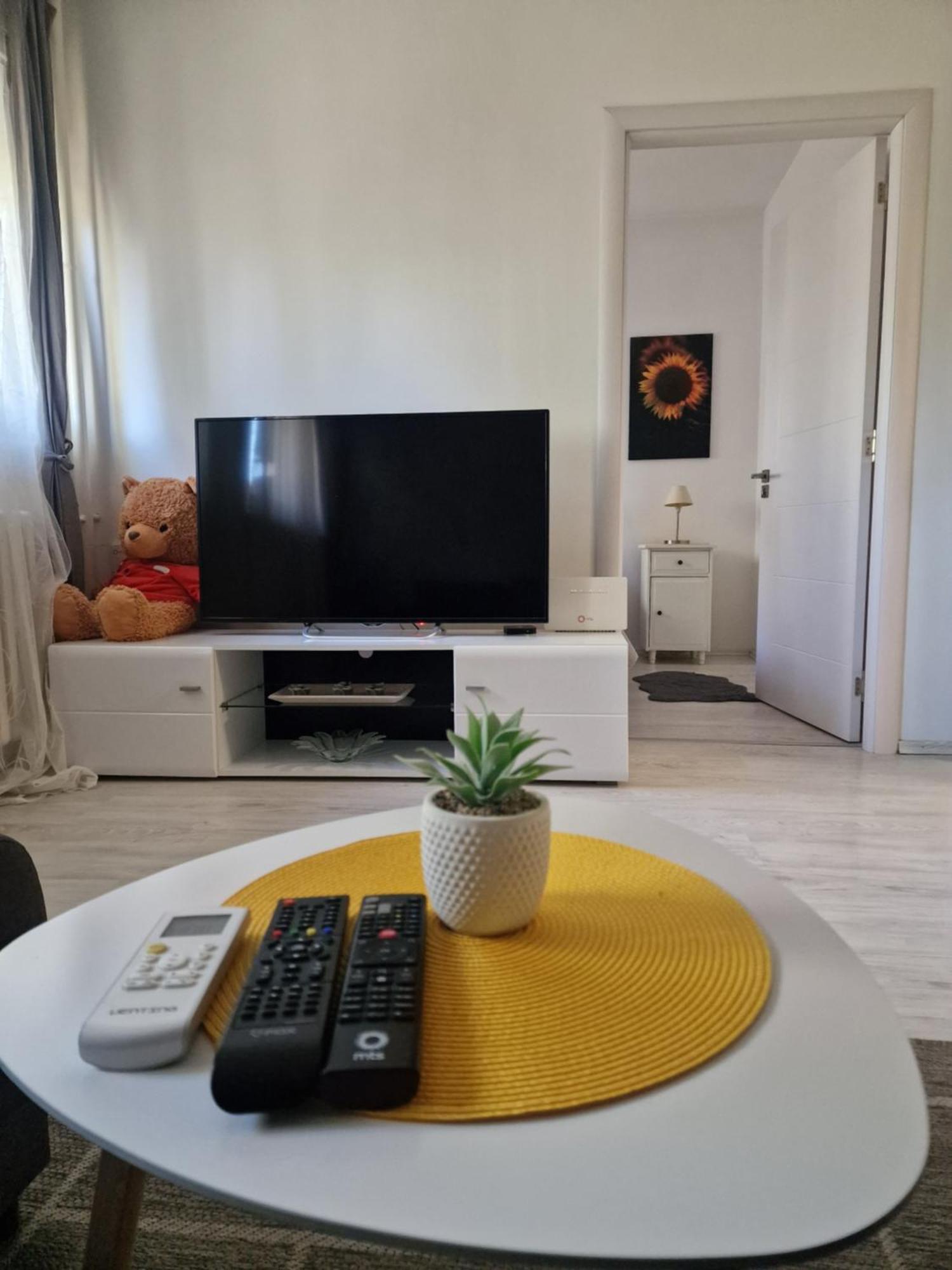 Apartment Iskra Beograd Bagian luar foto